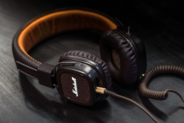 headphone.jpg